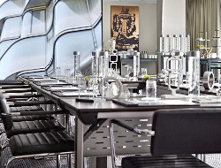OLEVENE image - renaissance-arc-de-triomphe-olevene-restaurant-hotel-meeting-