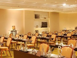 OLEVENE image - renaissance-le-parc-trocadero-olevene-hotel-restaurant-salle-convention-