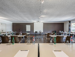 OLEVENE image - sowell-petite-isle-olevene-meeting-
