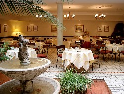 OLEVENE image - villa-beaumarchais-olevene-restaurant-seminaire-conference-